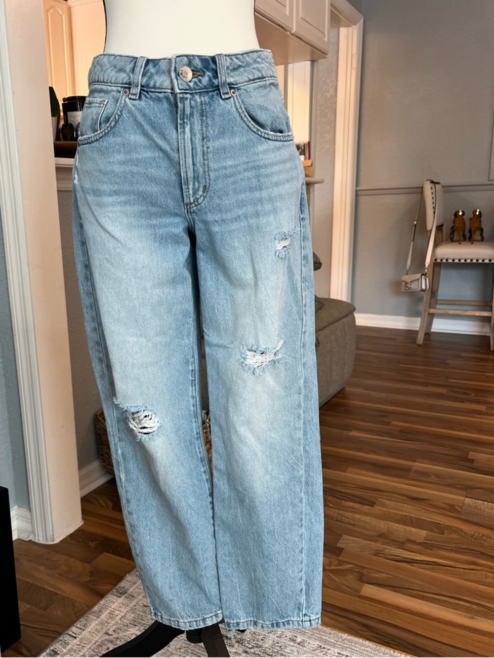 Garage Light Wash Distressed Women’s Jeans